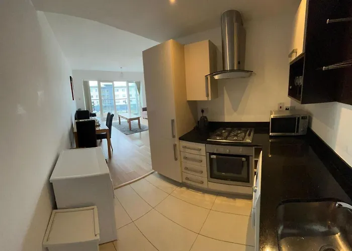 Casa de hóspedes Superb Double Near Airport *